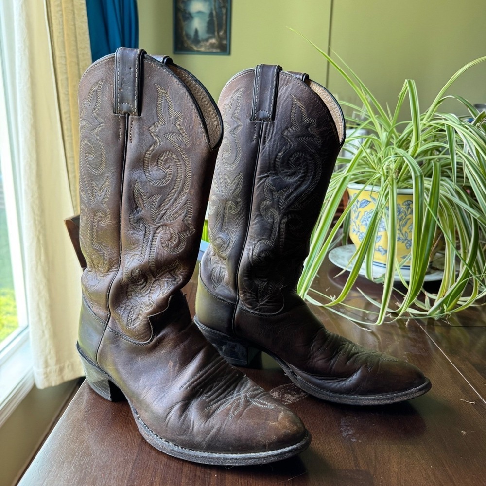 VTG Justin Mens 9 D Leather Cowboy Boots 'Bay Apache' Brown Style‎ 2253 Made USA
